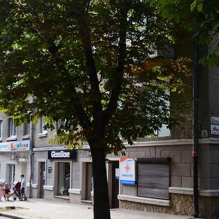Smart Appartement Ternopil Buitenkant foto